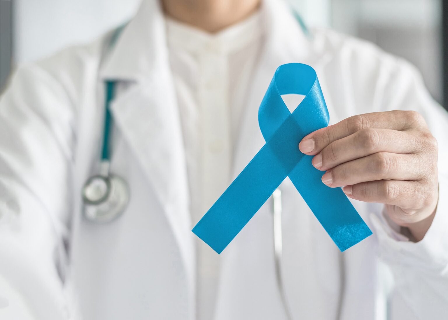 Novembro Azul: pesquisas clínicas avançam no combate ao câncer de próstata com novos tratamentos e terapias